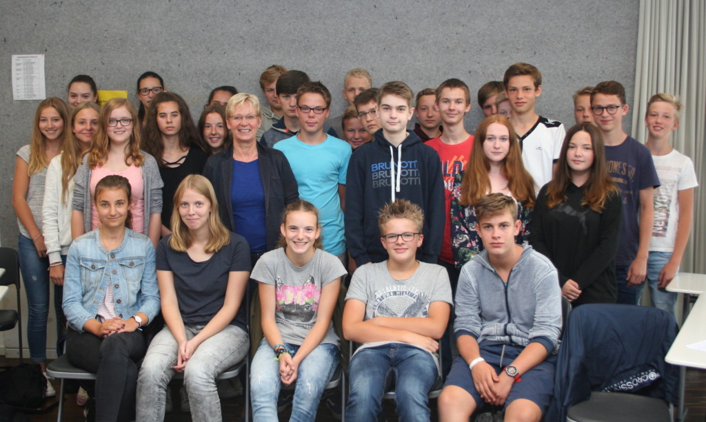gruppenbild-9b-klein-schmeink